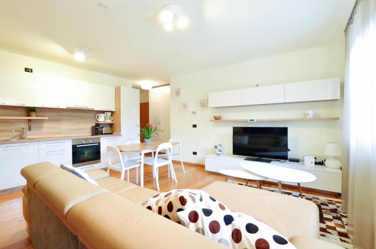 Ski In/Ski Out 2-Bedroom Free Parking Bach  Bagian luar foto